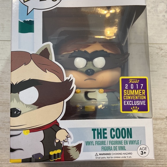 Funko Pop The Coon #07 South Park Exclusive Figure - Picture 3 of 11